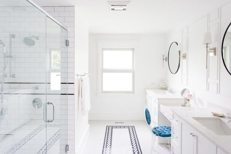 ember-cmr-bathroom-5003.jpg